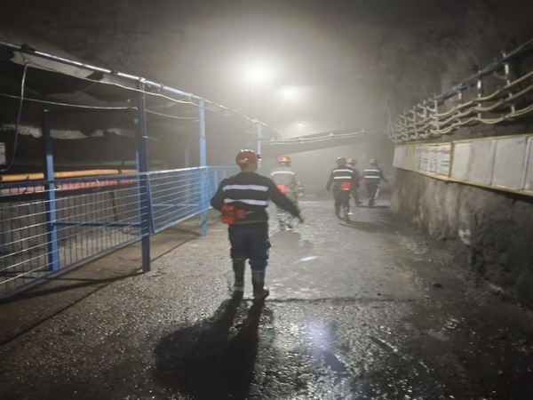 陜煤建設(shè)煤礦運(yùn)營服務(wù)分公司：全面?zhèn)鋺?zhàn)嚴(yán)冬，確保安全生產(chǎn)