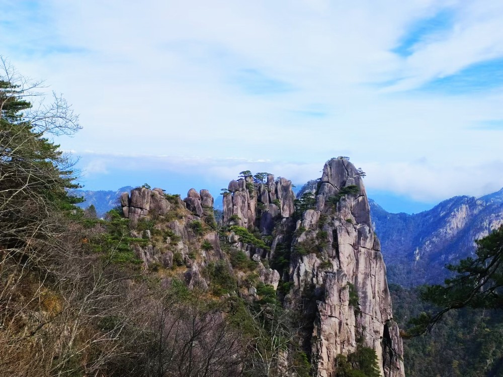 再登光明頂，赴一場(chǎng)秋日美夢(mèng)