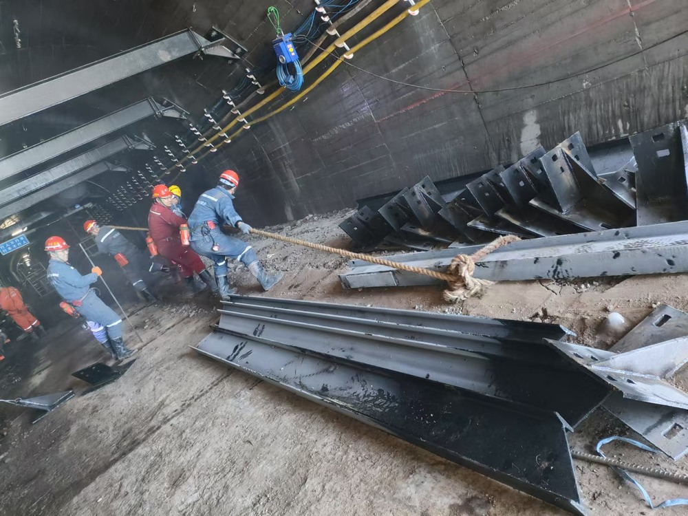 陜煤建設礦建二公司郭家灘項目部：青年技術(shù)“攻堅隊”，助力項目快發(fā)展