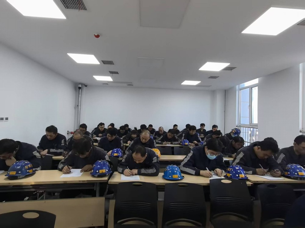 陜煤建設(shè)洗選煤運營公司紅柳林洗煤廠項目部：撬動人才引領(lǐng)“新引擎，賦能現(xiàn)場管理“譜新篇”