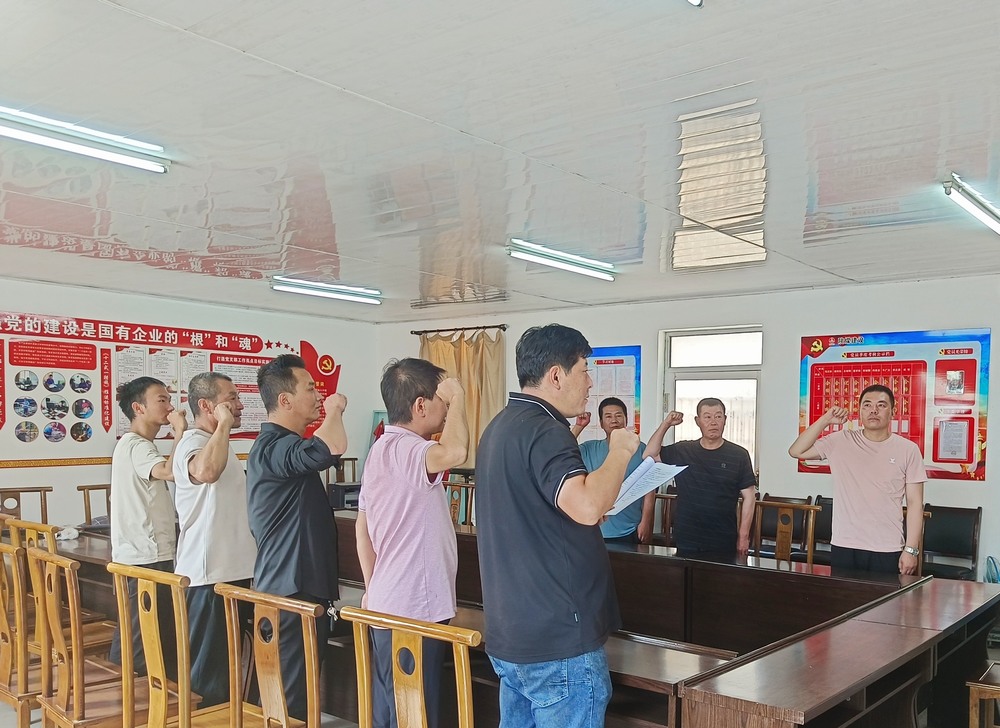 陜煤建設(shè)韓城分公司安裝六項目部：安全“不違章” 青春勇?lián)?></div>
                                <div   id=