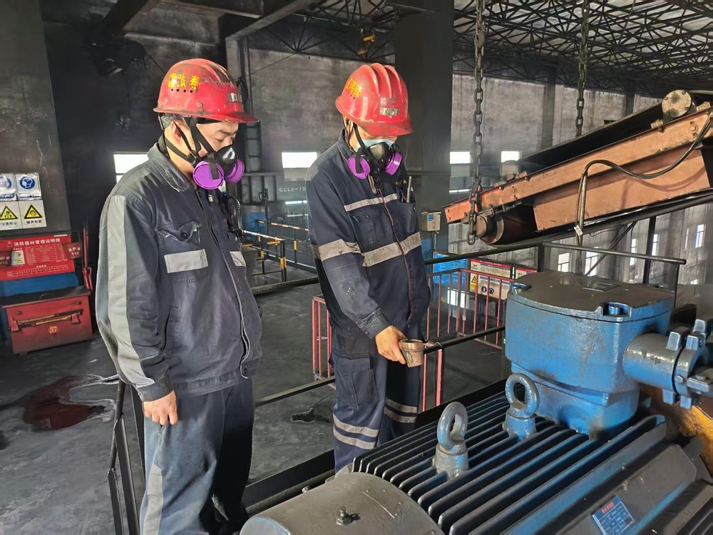 陜煤建設(shè)洗選煤運營公司澄合山陽運營項目部：烈日炙烤，他們的堅守最“滾燙”