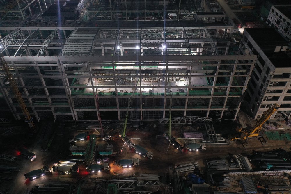 1800m3、21小時 見證陜煤建設(shè)黃陵電廠主廠房項目汽輪機建設(shè)新突破