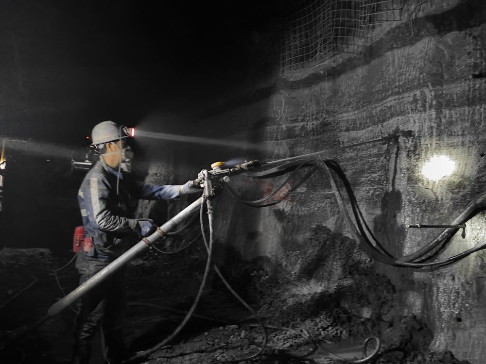 陜煤建設(shè)集團(tuán)礦建三公司華龍項目部連續(xù)兩個月超額完成施工任務(wù)