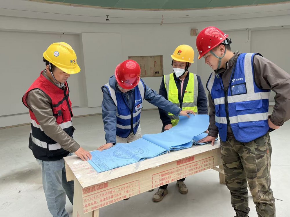 青春在景觀一線綻放光彩