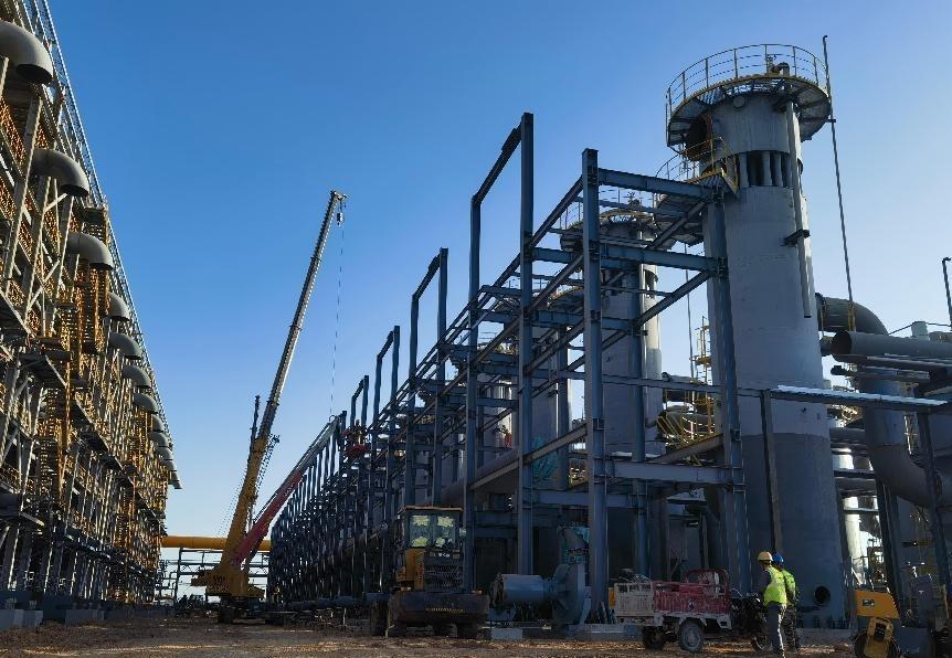 陜煤建設(shè)西北分公司土建第一項(xiàng)目部：熱解裝置管廊2鋼結(jié)構(gòu)安裝任務(wù)圓滿完成