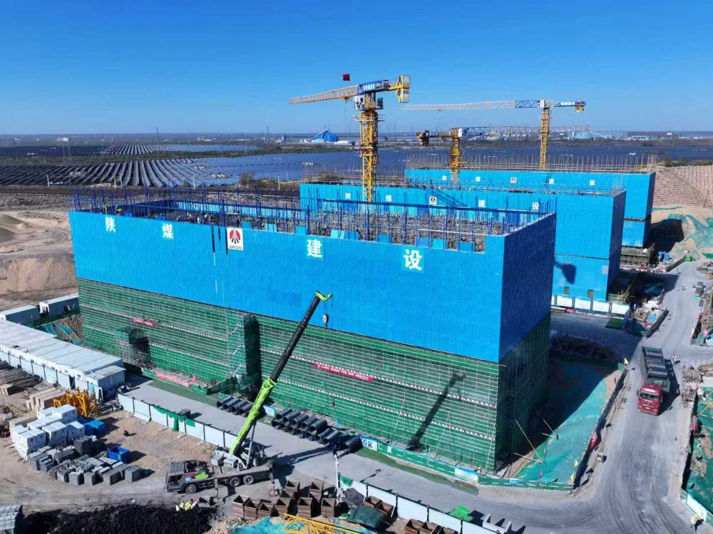 陜煤建設天工公司：榆林化學二期倒班宿舍樓“五層攻堅”告捷 交出進度質(zhì)安雙優(yōu)答卷