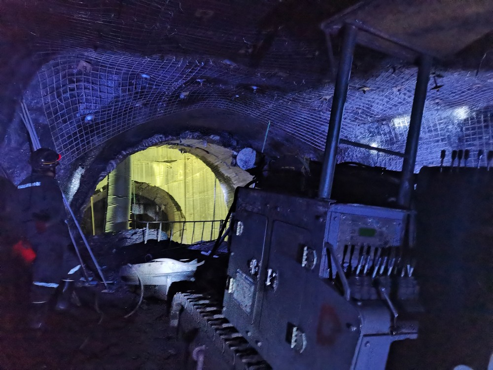  捷報(bào)！陜煤建設(shè)礦建二公司郭家灘項(xiàng)目部關(guān)鍵工程安全順利貫通